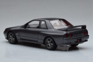 Nissan Skyline GT-R BNR32 Nismo Gray Otto 1:18 OT411 Resin - image 5 of 6