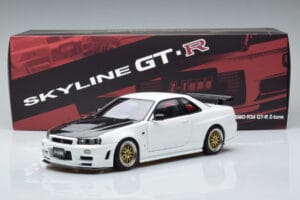 Nissan Skyline GT-R R34 Nismo Z-Tune White MotorHelix 1:18 M83407 Diecast - image 11 of 11