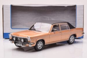 Opel Diplomat B Beige Metallic MCG 1:18 MCG18335 Diecast - image 6 of 6