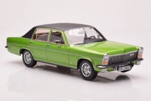 Opel Diplomat B Green Metallic MCG 1:18 MCG18337 Diecast - image 4 of 6