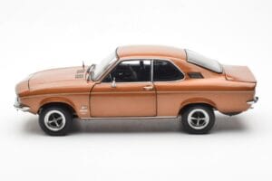 Opel Manta A Bronze Metallic Norev 1:18 183624 Diecast - image 4 of 8