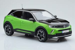 Opel Mokka-e GS Line Matcha Green Otto 1:18 OT435 Resin - image 3 of 5