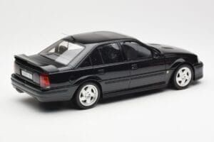 Opel Omega A Lotus Imperial Dark Green Metallic Otto 1:18 OT153 Resin - image 2 of 6