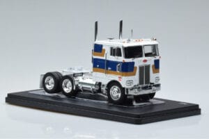 Peterbilt 352 H White IXO 1:43 TR078 Diecast - image 4 of 6