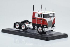 Peterbilt 352 Pacemaker Red White IXO 1:43 TR097 Diecast - image 3 of 4