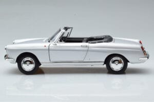 Peugeot 404 Cabriolet Silver Norev 1:18 184835 Diecast - image 5 of 8