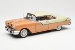 Pontiac Star Chief Hardtop Red White Sun Star 1:18 5043 Diecast