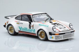 Porsche 911 934 Vaillant #6 B. Wollek Norisring EGT 1976 Minichamps 1:18 155766496 Diecast - image 4 of 6