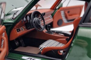 Porsche 911 964 RUF CTR Irish Green Almost Real 1:18 880201 Diecast - image 9 of 11