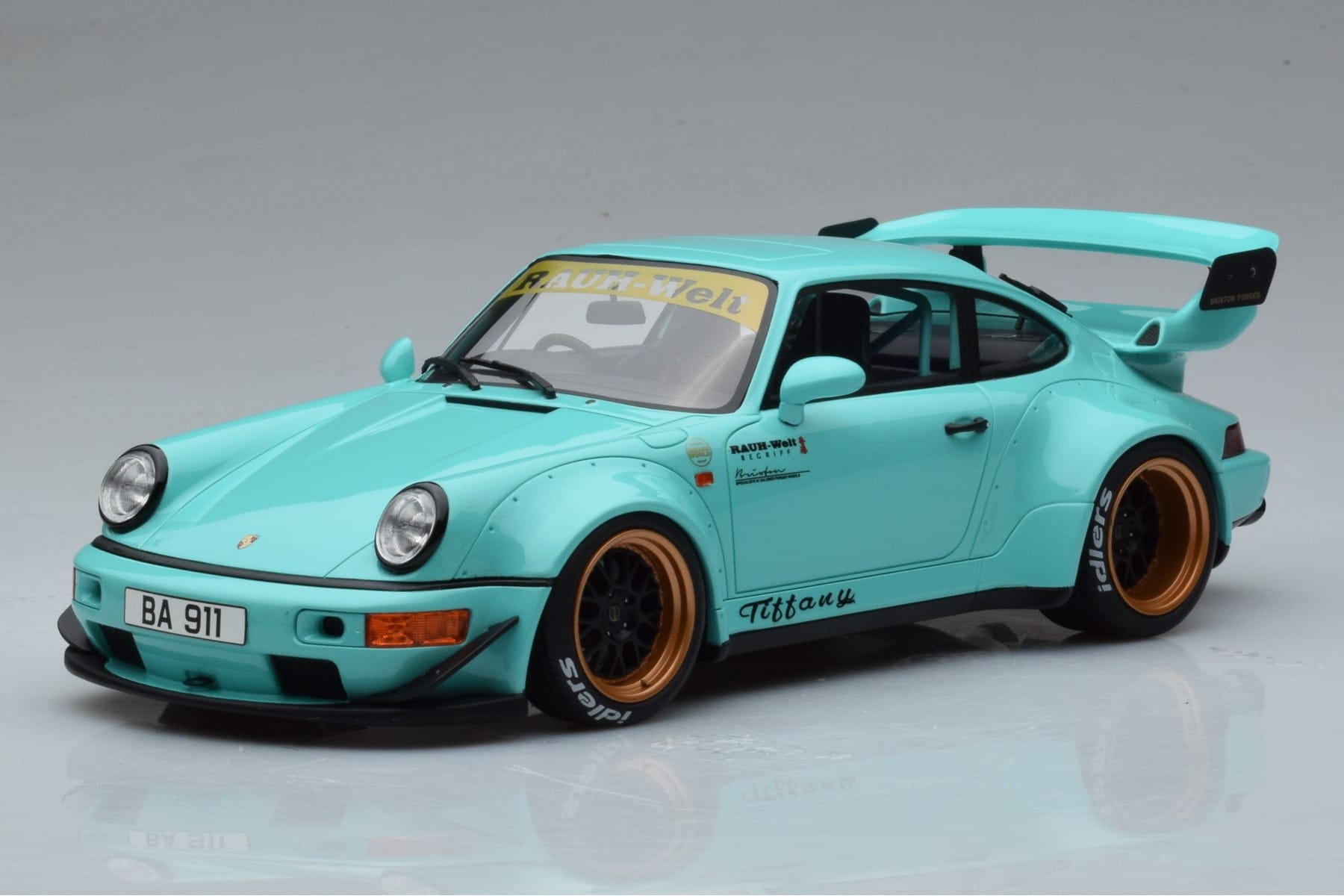 porsche-911-964-rwb-tiffany-