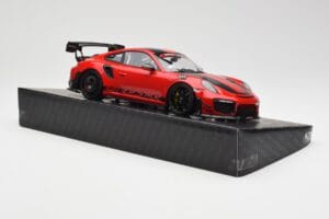 Porsche 911 GT2 RS 991 MR Manthey Racing Nordschleife Record Minichamps 1:18 MR-911-GT2RS-1803 Diecast - image 4 of 6