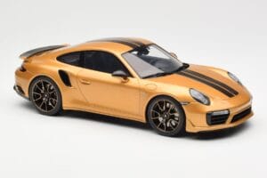 Porsche 911 991.2 Turbo S Exclusive Gold GT Spirit 1:18 GT444 Resin - image 4 of 6
