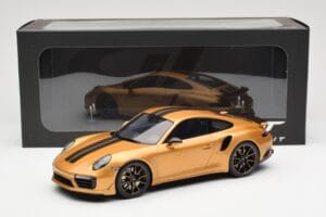 Porsche 911 991.2 Turbo S Exclusive Gold GT Spirit 1:18 GT444 Resin - image 6 of 6