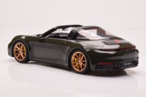 Porsche 911 992 Targa 4S Olive Green GT Spirit 1:18 GT438 Resin - image 5 of 6