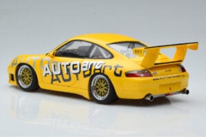 Porsche 911 996 GT3 Cup AUTOart Livery AUTOart 1:18 80675 Diecast - image 6 of 7