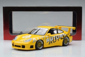 Porsche 911 996 GT3 Cup AUTOart Livery AUTOart 1:18 80675 Diecast - image 7 of 7