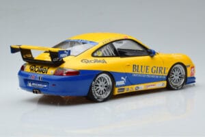 Porsche 911 996 GT3 Cup #88 Macau Winner 2005 AUTOart 1:18 80574 Diecast - image 3 of 7