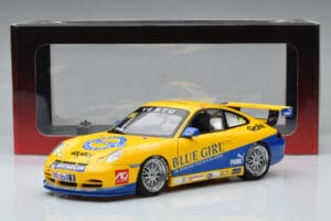 Porsche 911 996 GT3 Cup #88 Macau Winner 2005 AUTOart 1:18 80574 Diecast - image 7 of 7