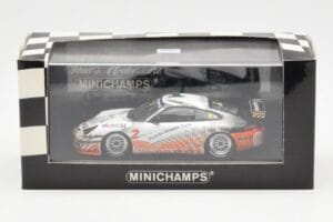 Porsche 911 996 GT3 Cup Mobil 1 #2 V. Ickx Carrera Cup 2004 Minichamps 1:43 403046282 Diecast - image 4 of 4