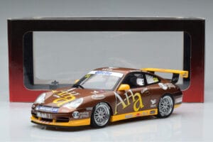 Porsche 911 996 GT3 Cup M. Marsh Carrera Cup Asia Winner 2004 AUTOart 1:18 80489 Diecast - image 7 of 7