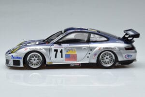 Porsche 911 996 GT3 RSR #71 A. Job 2005 AUTOart 1:18 80583 Diecast - image 4 of 7