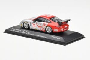 Porsche 911 996 GT3 RSR Flying Lizard #74 M. Rockenfeller / D. Cunningham / S. Neiman / J. Pechnik / J. Van Overbeek 24H Dayt - image 3 of 4