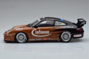 Porsche 911 996 GT3 R #2 S. Miau Carrera Cup Asia 2004 AUTOart 1:18 80488 Diecast - image 4 of 7