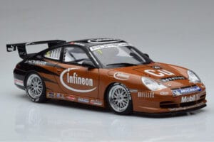 Porsche 911 996 GT3 R #2 S. Miau Carrera Cup Asia 2004 AUTOart 1:18 80488 Diecast - image 5 of 7