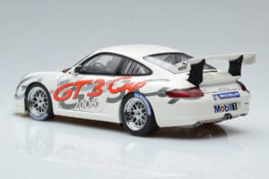 Porsche 911 997 GT3 Cup Deutschland Livery AUTOart 1:18 80681 Diecast - image 6 of 7