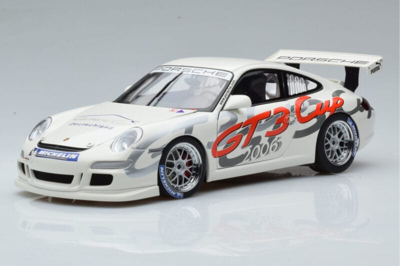 Porsche 911 997 GT3 Cup Deutschland Livery AUTOart 1:18 80681 Diecast