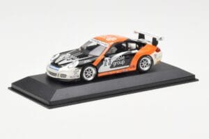 Porsche 911 997 GT3 Cup Noble Group #9 R. Meins Carrera Cup Asia Macau 2007 Minichamps 1:43 400076419 Diecast - image 2 of 4