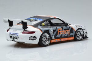 Porsche 911 997 GT3 Cup #33 M. Marsh Carrera Cup Asia 2006 AUTOart 1:18 80782 Diecast - image 3 of 7