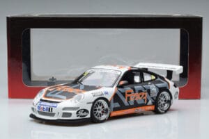 Porsche 911 997 GT3 Cup #33 M. Marsh Carrera Cup Asia 2006 AUTOart 1:18 80782 Diecast - image 7 of 7