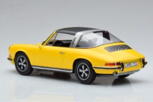 Porsche 911 E Targa Norev 1:18 187643 Diecast - image 6 of 7