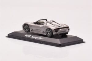 Porsche 918 Spyder Grey Metallic Minichamps 1:43 WAP0201910B Diecast - image 3 of 4