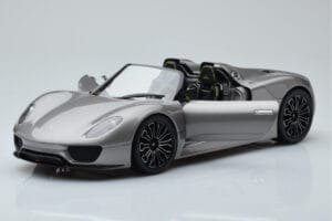 Porsche 918 Spyder Prototype Grey Metallic Minichamps 1:18 110060030 Diecast - image 2 of 7