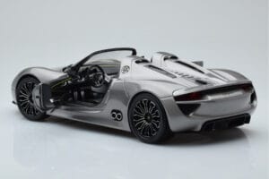 Porsche 918 Spyder Prototype Grey Metallic Minichamps 1:18 110060030 Diecast - image 6 of 7