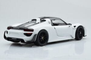 Porsche 918 Spyder Weissach Package White With Black Wheels Minichamps 1:18 113062443 Diecast - image 3 of 9