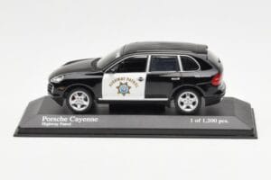 Porsche Cayenne 9PA Highway Patrol Minichamps 1:43 400066291 Diecast