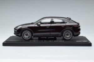 Porsche Cayenne Turbo Coupe Mahogany Norev 1:18 WAP0213190K Diecast - image 4 of 8