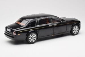 Rolls-Royce Phantom VII EWB Diamond Black Kyosho 1:18 08841DBK2 Diecast - image 3 of 8