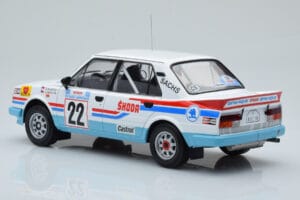 Skoda 130 LR #22 S. Kvaizar / J. Janecek Rally Acropolis 1986 IXO 1:18 18RMC157B Diecast - image 5 of 6