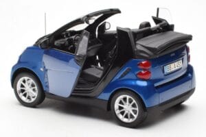 Smart Fortwo 451 Cabrio Blue & Black Minichamps 1:18 150036330 Diecast - image 5 of 8