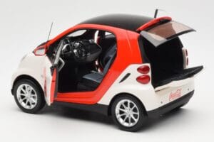 Smart Fortwo 451 Coca-Cola Minichamps 1:18 150036301 Diecast - image 5 of 8