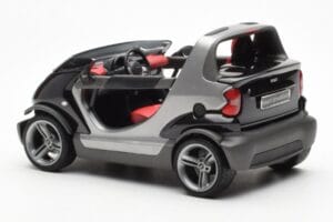 Smart Fortwo Crossblade Cabriolet Silver Black Kyosho 1:18 13440 Diecast - image 5 of 6