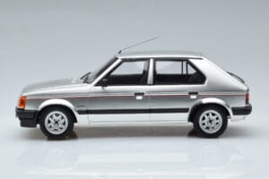 Talbot Horizon Premium Silver Otto 1:18 OT188 Resin - image 3 of 6