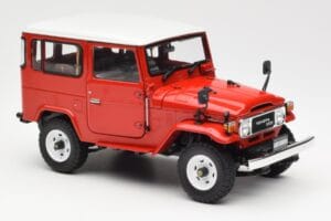 Toyota Land Cruiser FJ40 Van Red Kyosho 1:18 08971R Diecast - image 6 of 8