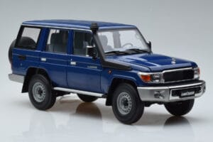 Toyota Land Cruiser J76 Blue Almost Real 1:18 870101 Diecast - image 5 of 7