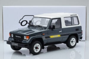 Toyota Land Cruiser LJ73 Grey Otto 1:18 OT437 Resin - image 6 of 6