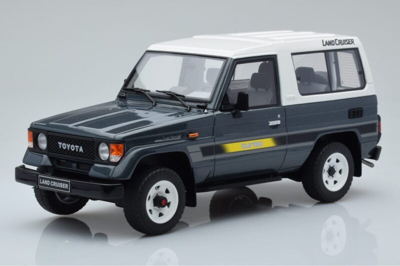 Toyota Land Cruiser LJ73 Grey Otto 1:18 Toyota Land Cruiser LJ73 Grey Otto 1:18 OT437 Resin